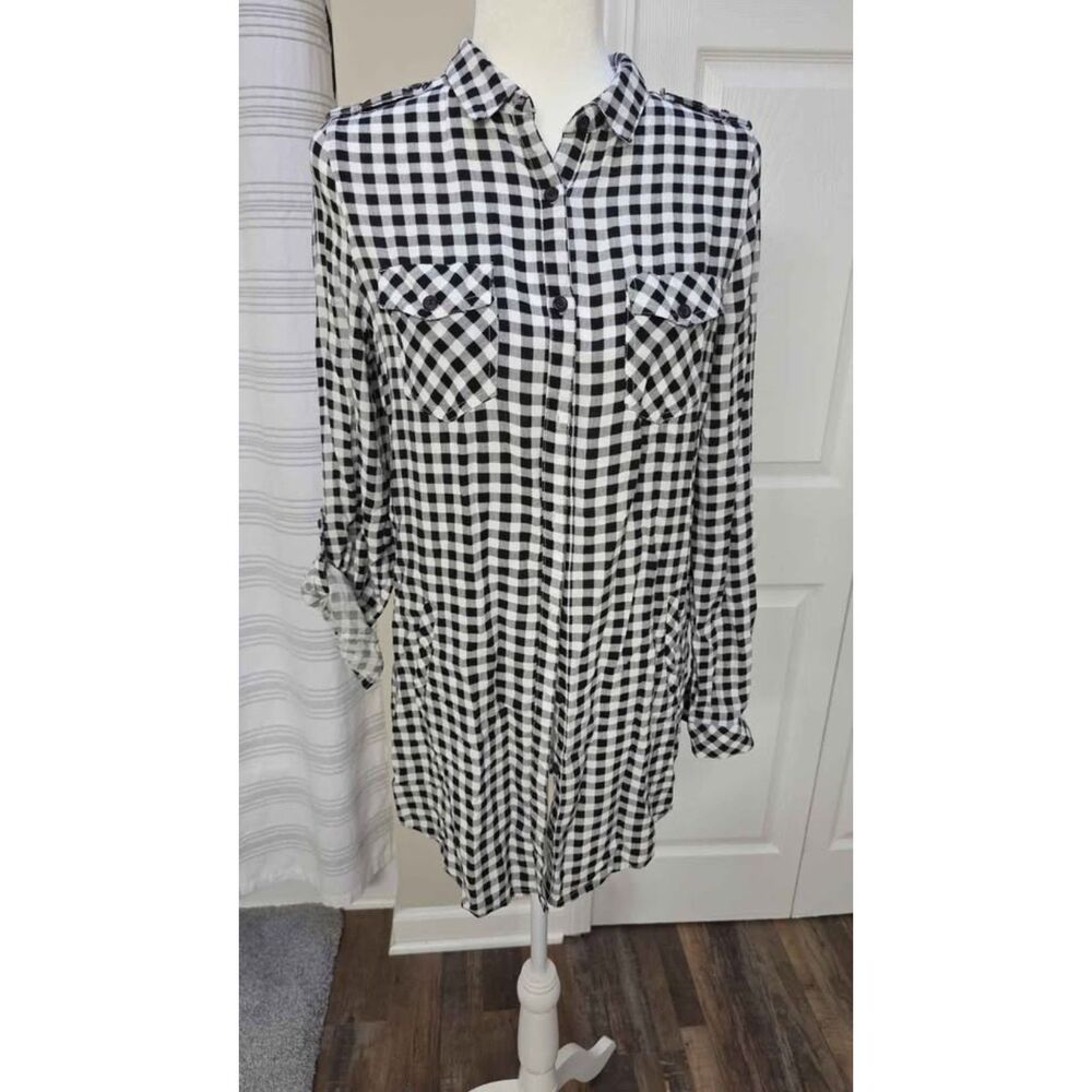 Love Tree Black and White Gingham Button Down Shirt Size L